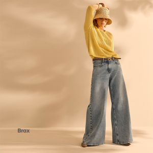 Brax Jeans und Pullover Ettlingen