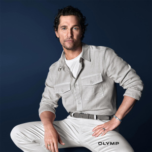 Klassische Herrenhemden beim Herrenausstatter Durm